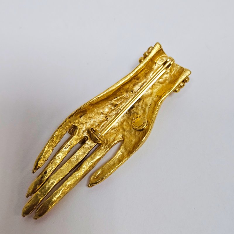  Брошь Рука Askew London