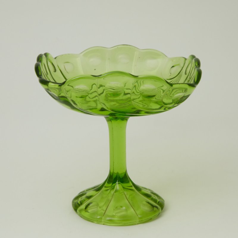 Конфетница зеленое стекло клеймо МинФина 1909