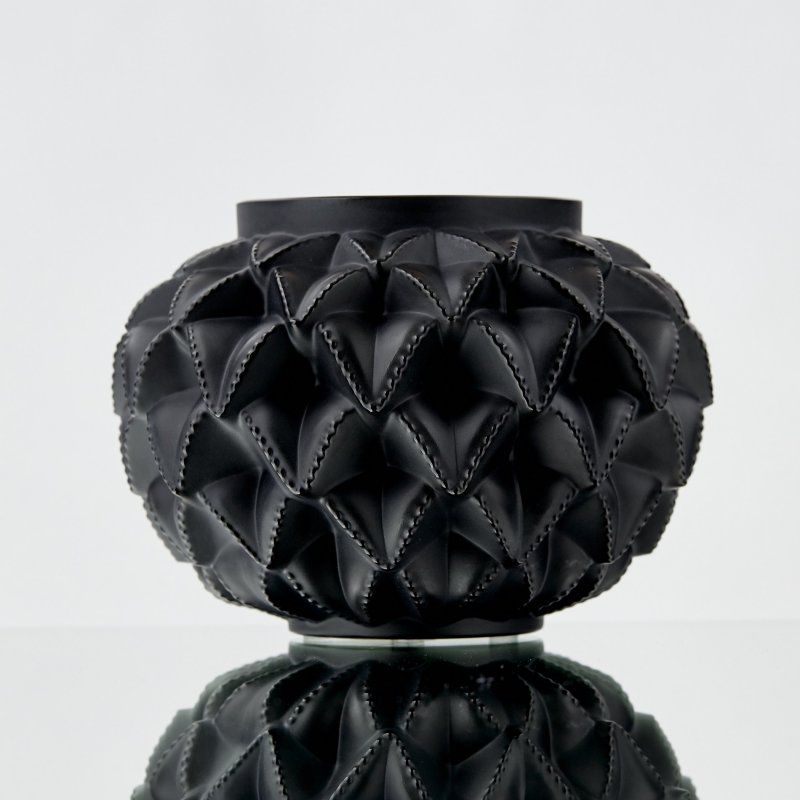 Коллекционная хрустальная ваза Languedoc Lalique
