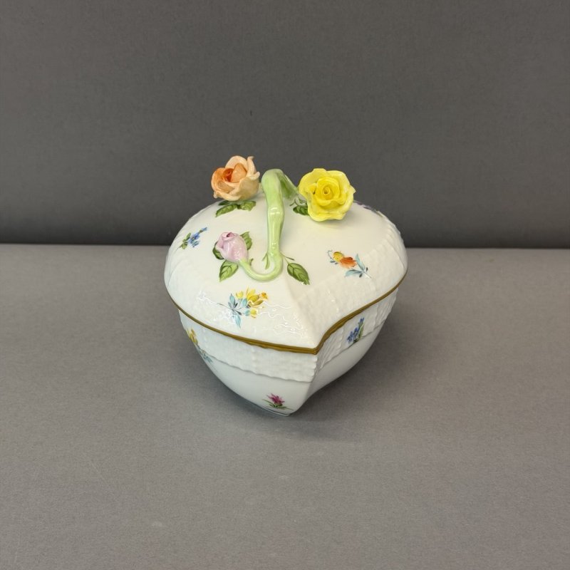 Фарфоровая шкатулка Herend