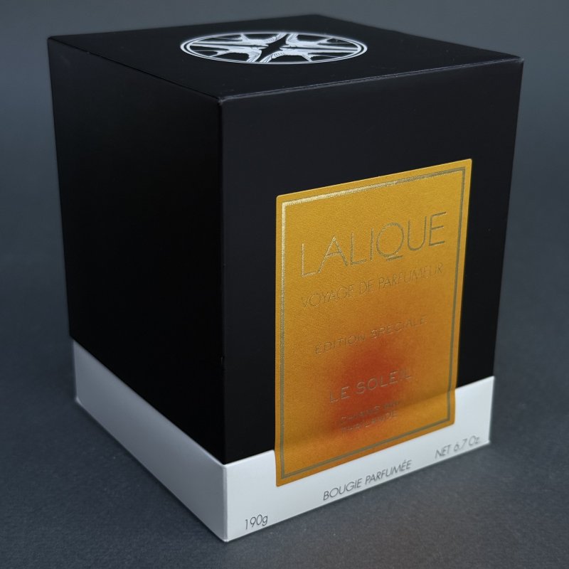 Ароматическая свеча Lalique édition spéciale Le Soleil линейка ароматов для дома Voyage de Parfumeur 2024 г