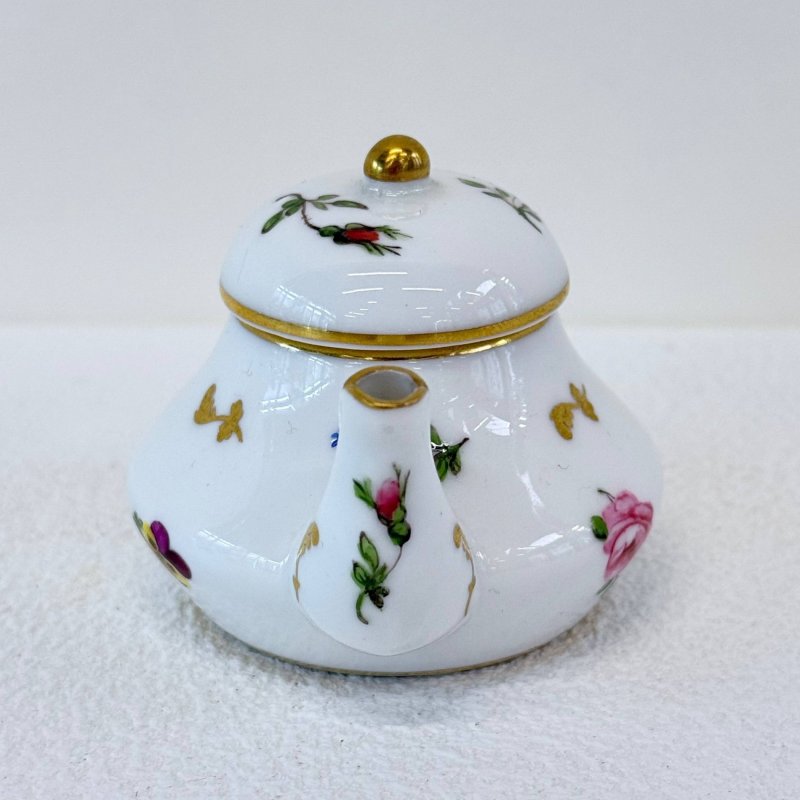 Чайник -миниатюра