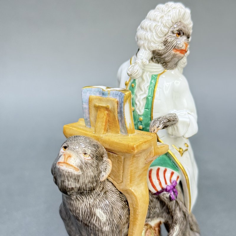 Статуэтка Обезьяна с клавесином верхом на обезьяне №19 в серии обезьяний оркестр Германия 1974 г 