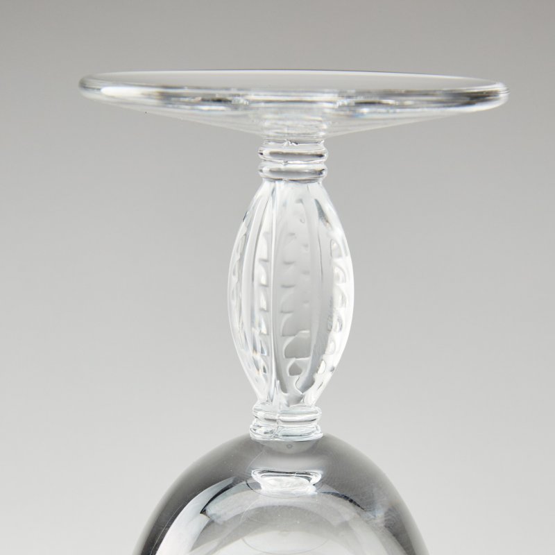 Lalique. Коллекционный хрустальный бокал для белого вина серии Fontainebleau