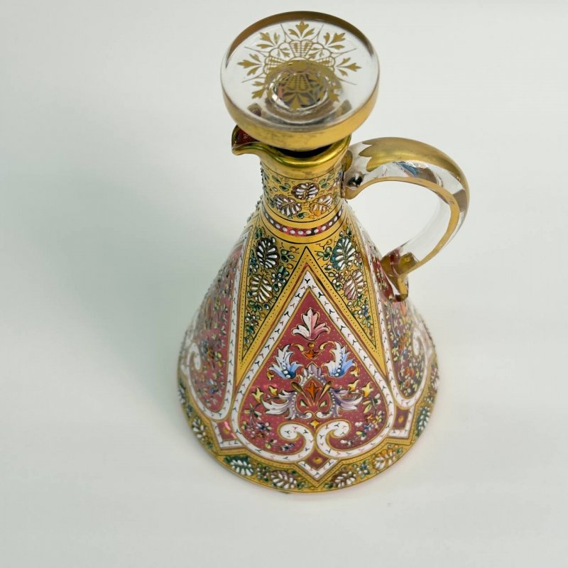 Старинный графин - круэт Moser из клюквенного стекла с эмалями 