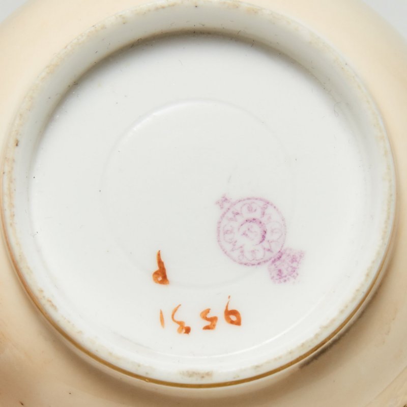 Старинная чашка с блюдцем с росписью ручной работы 