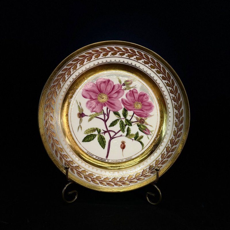 Тарелка из коллекции Юсуповых