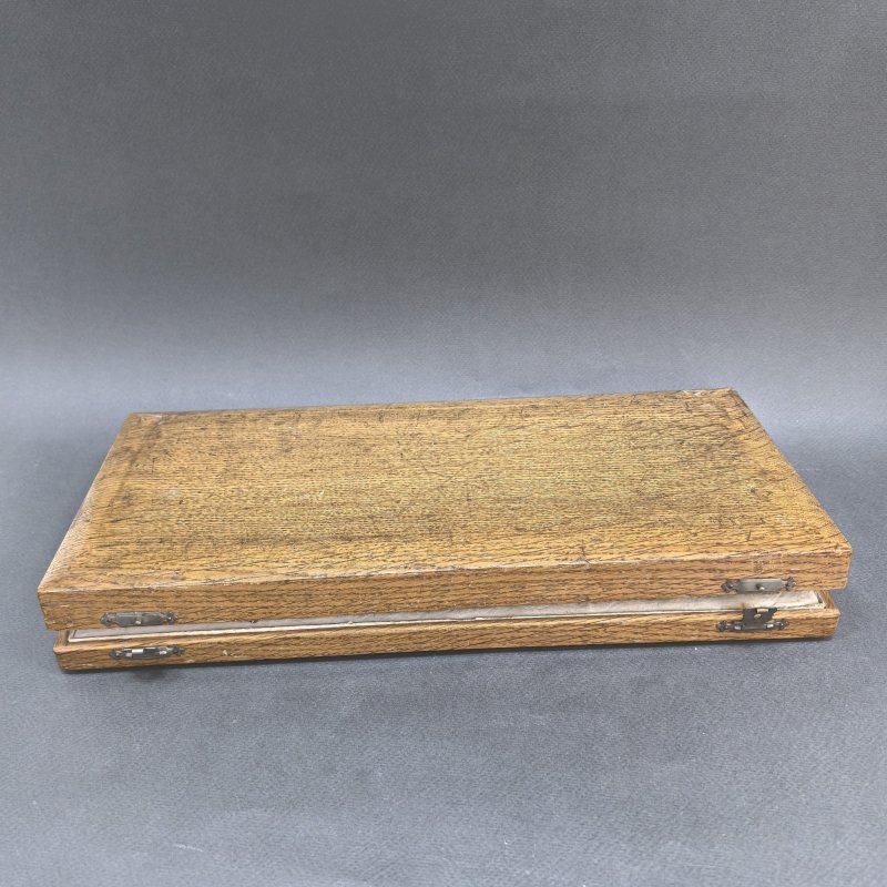 Набор старинных серебряных ложек для чая, в антикварном кофре, 84 пр. пробирный мастер Соколов М.Ф.