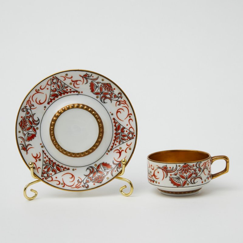 Чашка с блюдцем