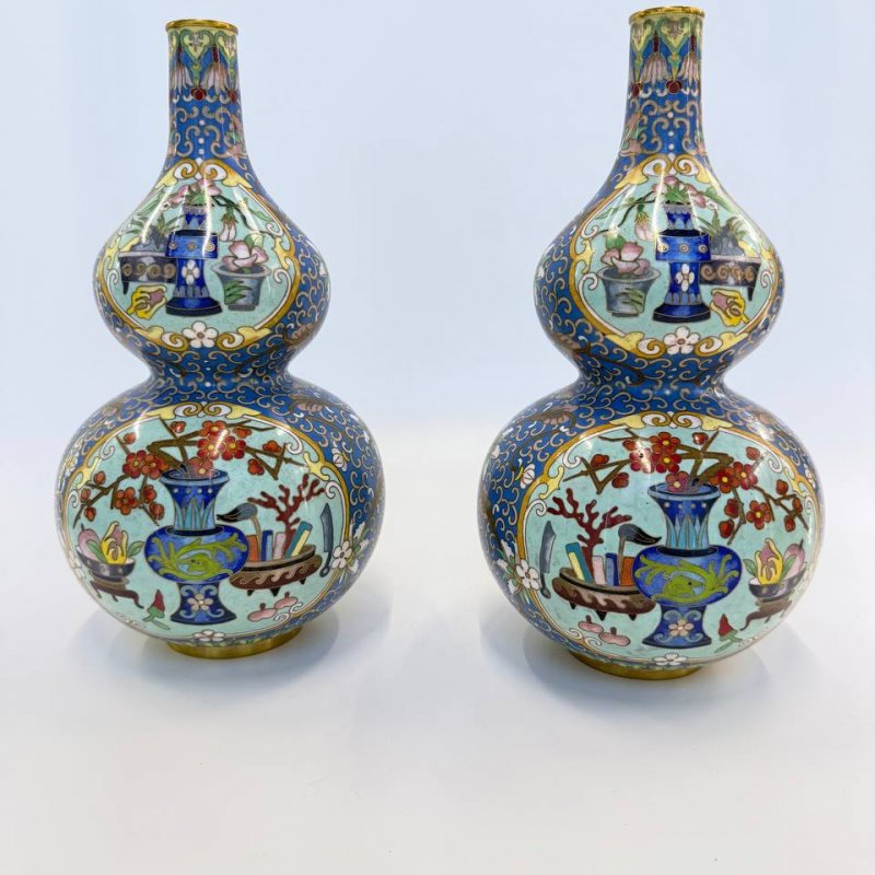  Редкие парные китайские вазы