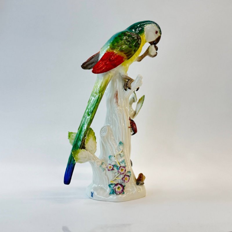  Скульптура «Попугай» (к)