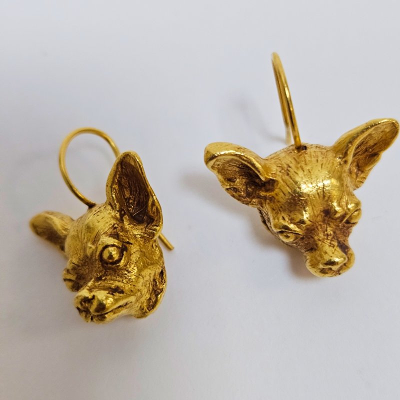 Комплект колье, серьги и брошь с чихуахуа и искусственным жемчугом Askew London 