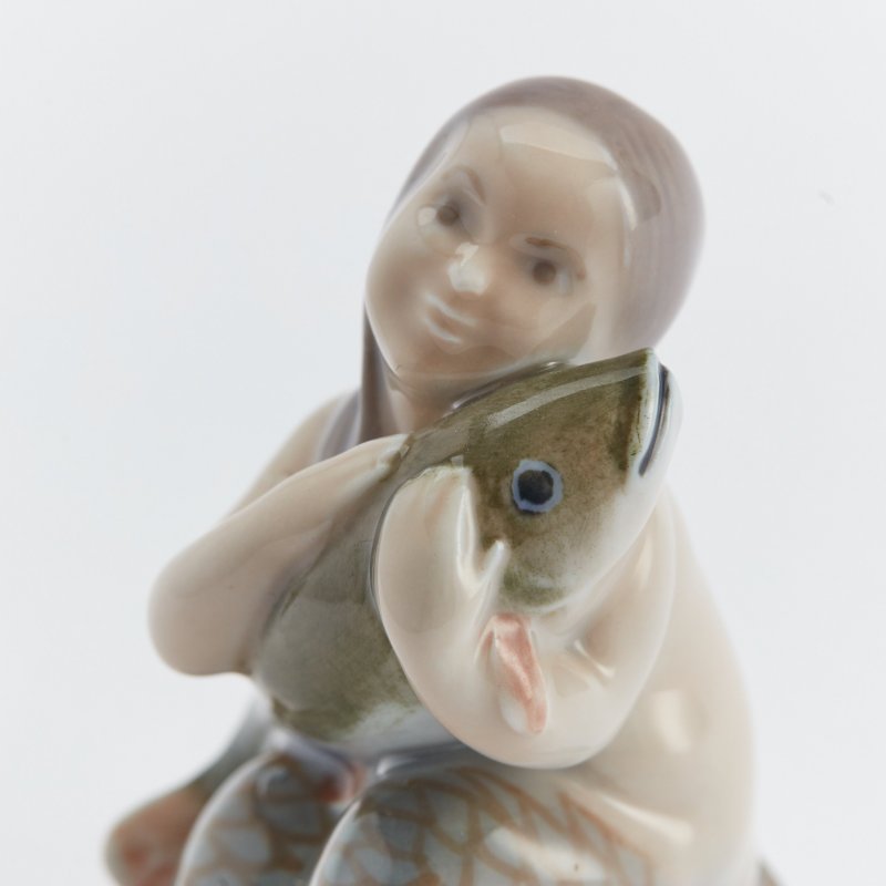 Статуэтка Русалочка с рыбой