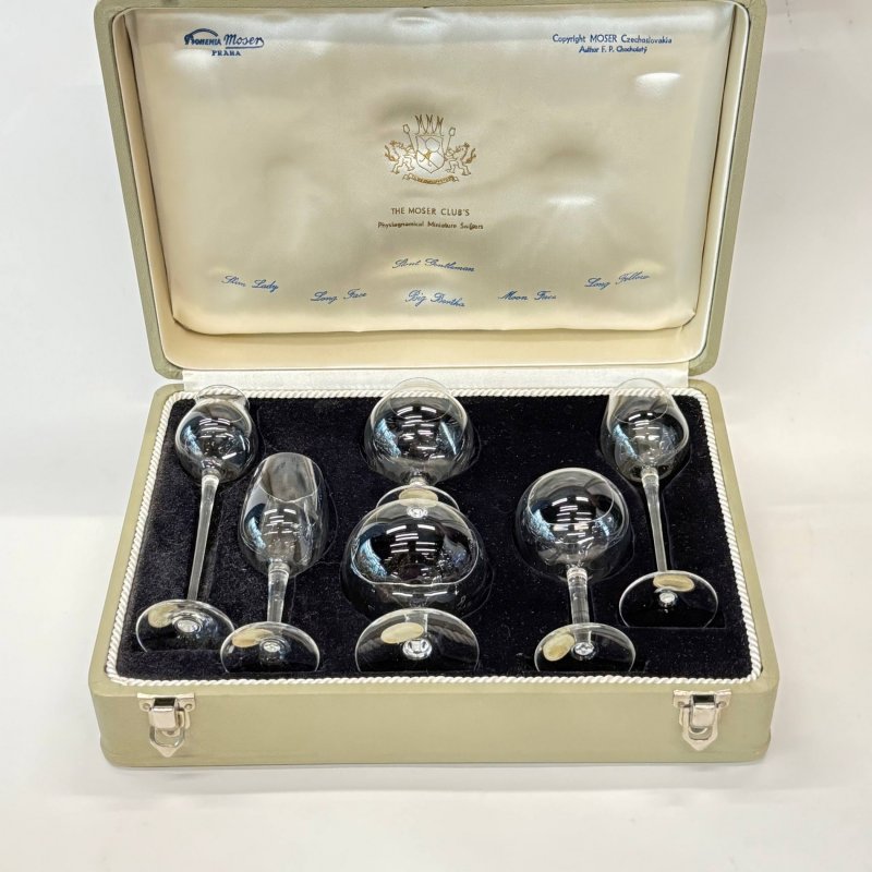 Набор из 6 бокалов в кейсе