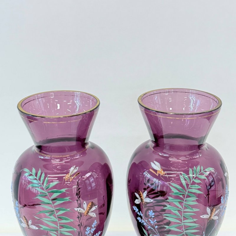 Пара ваз из художественного аметистового стекла Moser