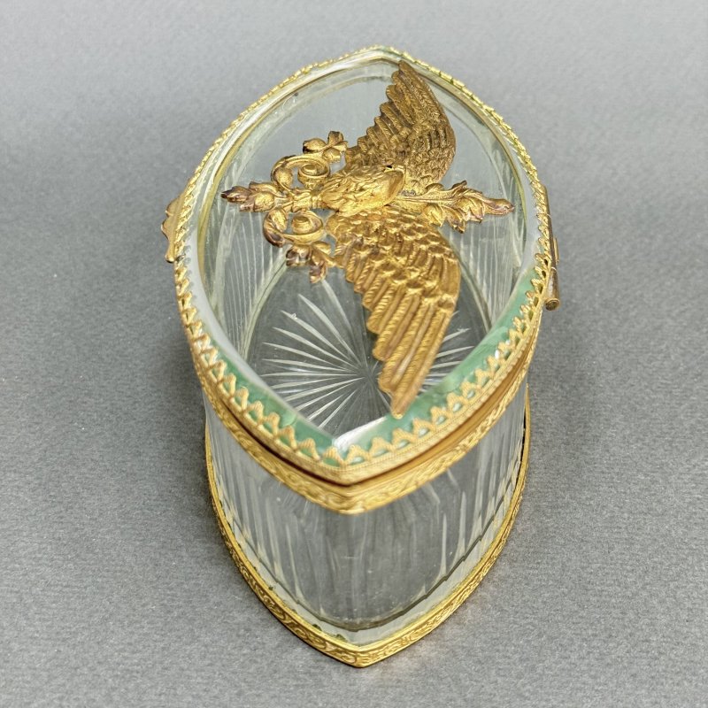 Шкатулка хрусталь с орлом из бронзы Франция 19 в