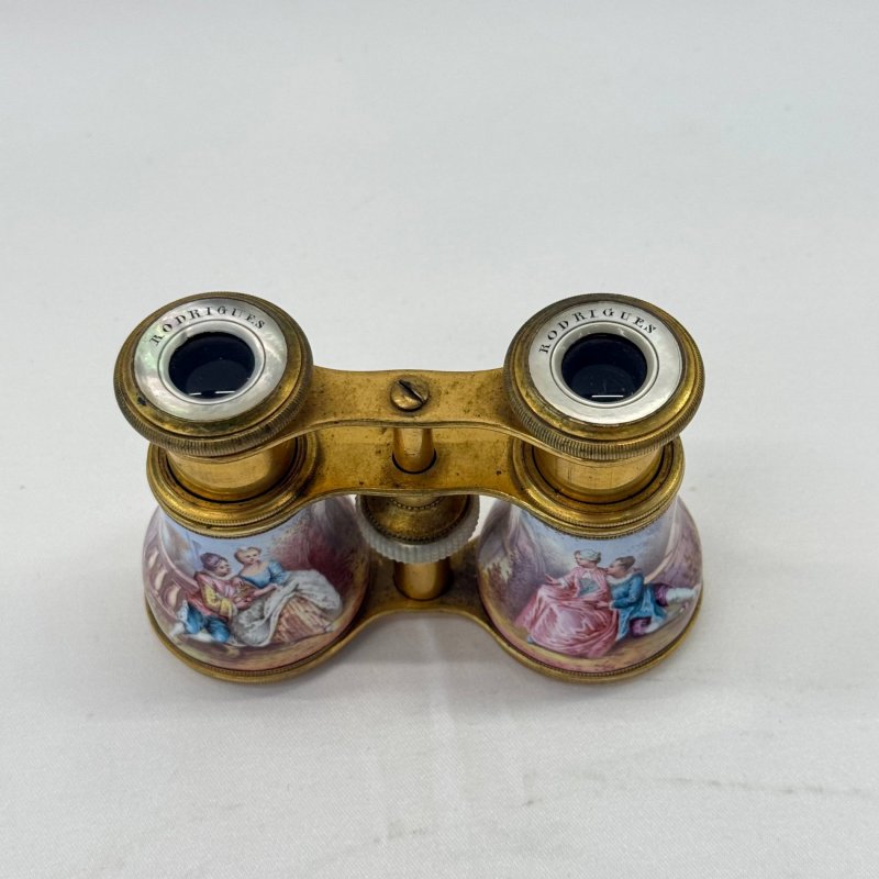 Театральный ( оперный ) бинокль