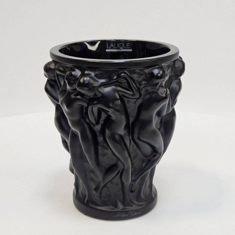 Коллекционная ваза черная  «Bacchantes» (Вакханки) Модель 1927 года