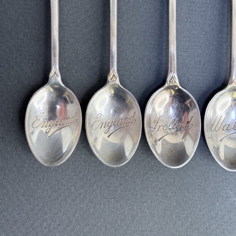 Набор из 6ти серебряных чайных ложек с эмалью 