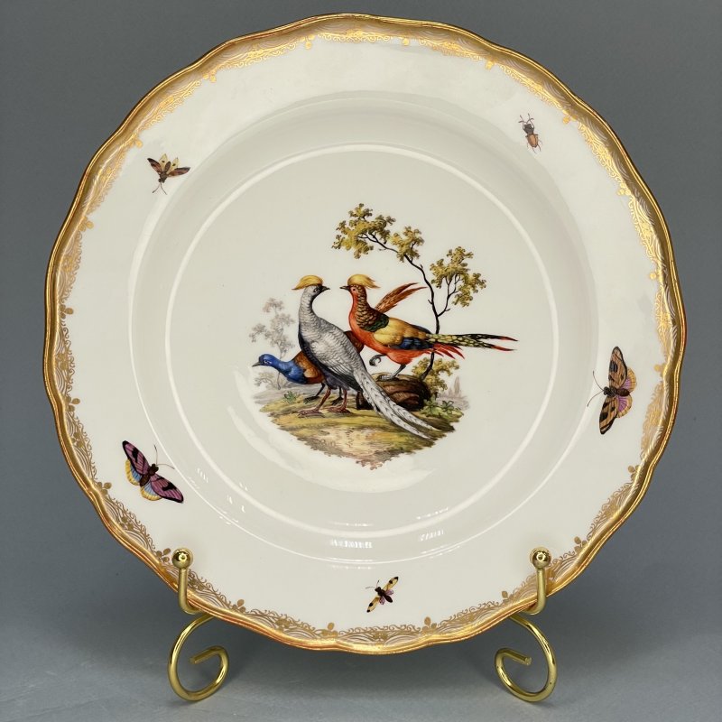 Тарелка с птицами и бабочками Meissen 1860 гг Германия