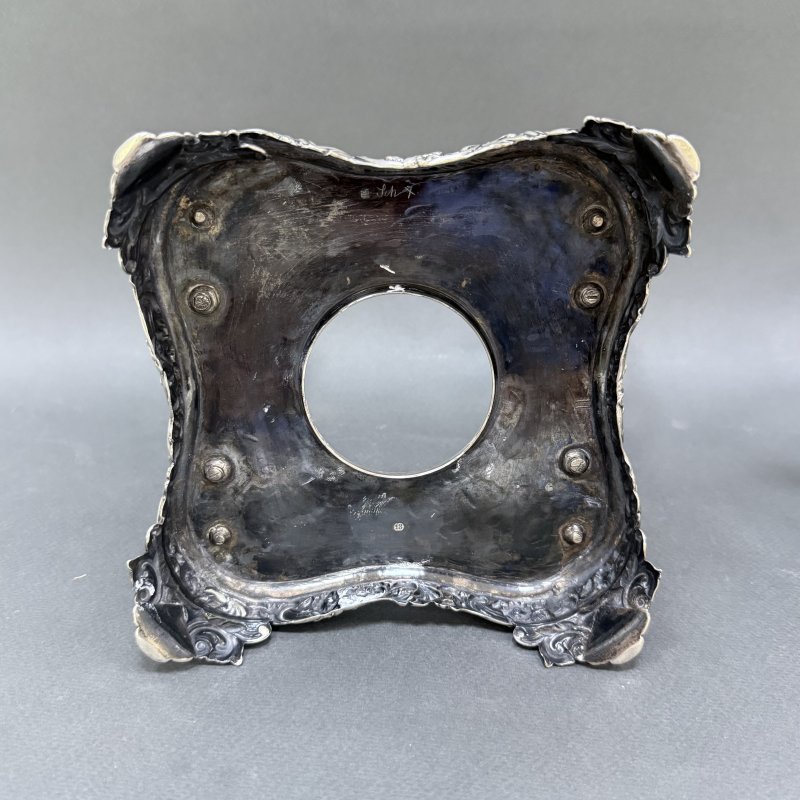 Старинная бульотка в стиле романтизма. (к)