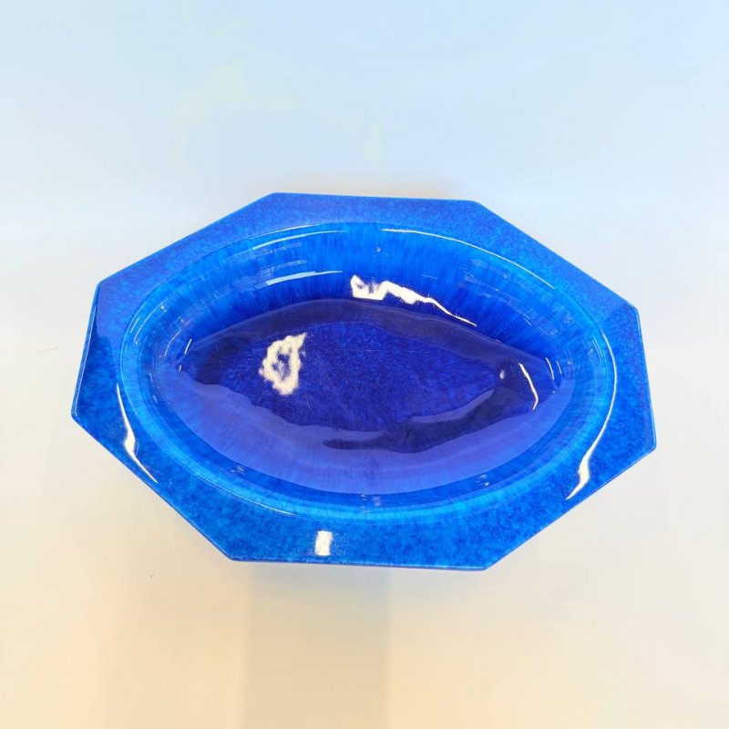  Ваза на ножке , Sevres в стиле ар-деко, изготовленная Полем Милле .