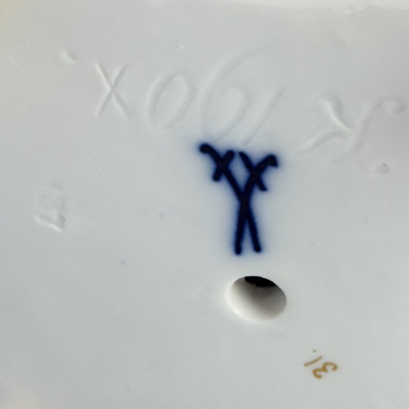 Статуэтка Фортуна на пьедестале Германия 1880-1890 гг