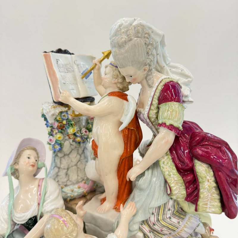 Скульптурная группа Уроки любви Meissen 1850 гг