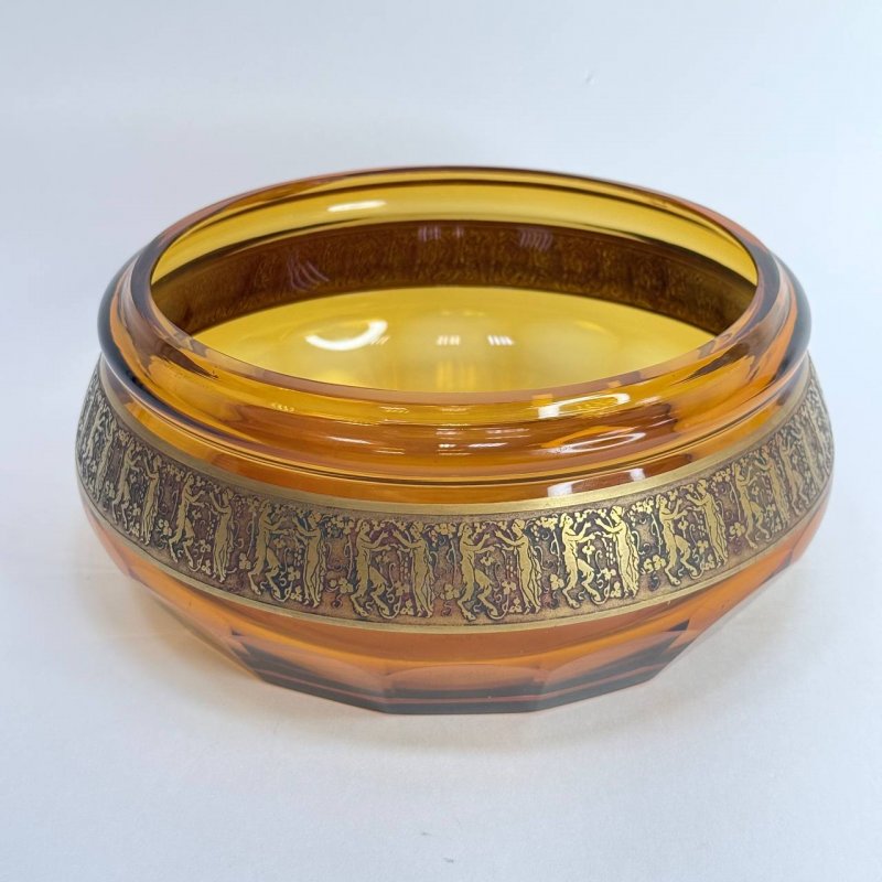 Чаша из янтарного стекла Мозер Карсбаде