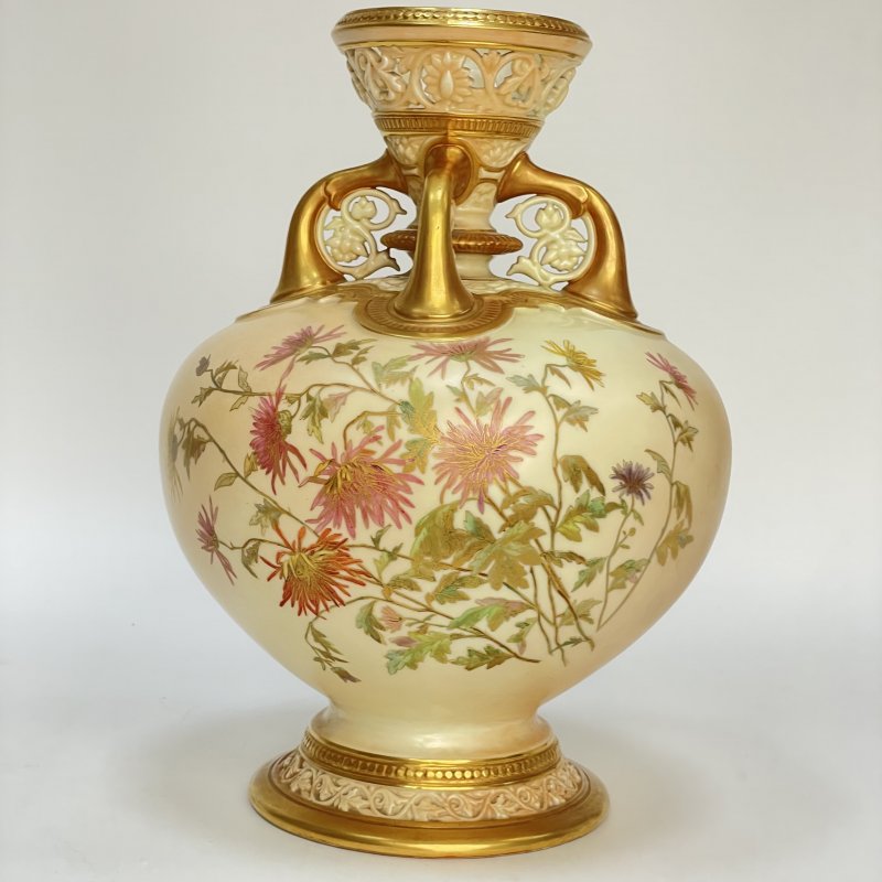  Коллекционная антикварная ваза мануфактуры Royal Worcester конец 19 в