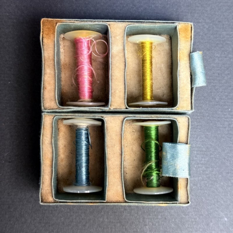 Шитьевой набор и несессер дорожный Palais Royal ( Пале Рояль) Франция 1780-1810 г