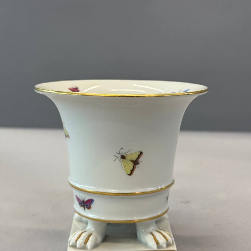 Ваза на лапках  Herend 1960-70 гг