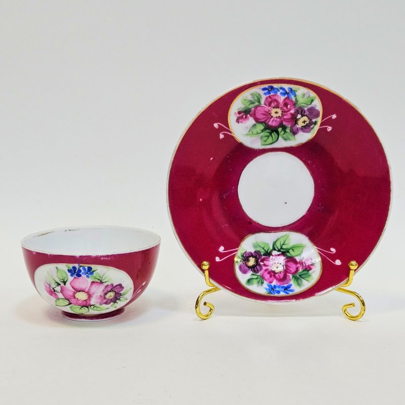 Чайная пара Гарднер бордовая с цветами