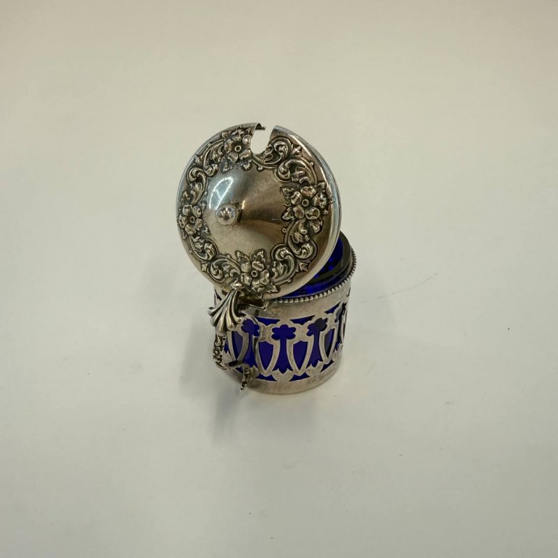 Серебряная горчичница