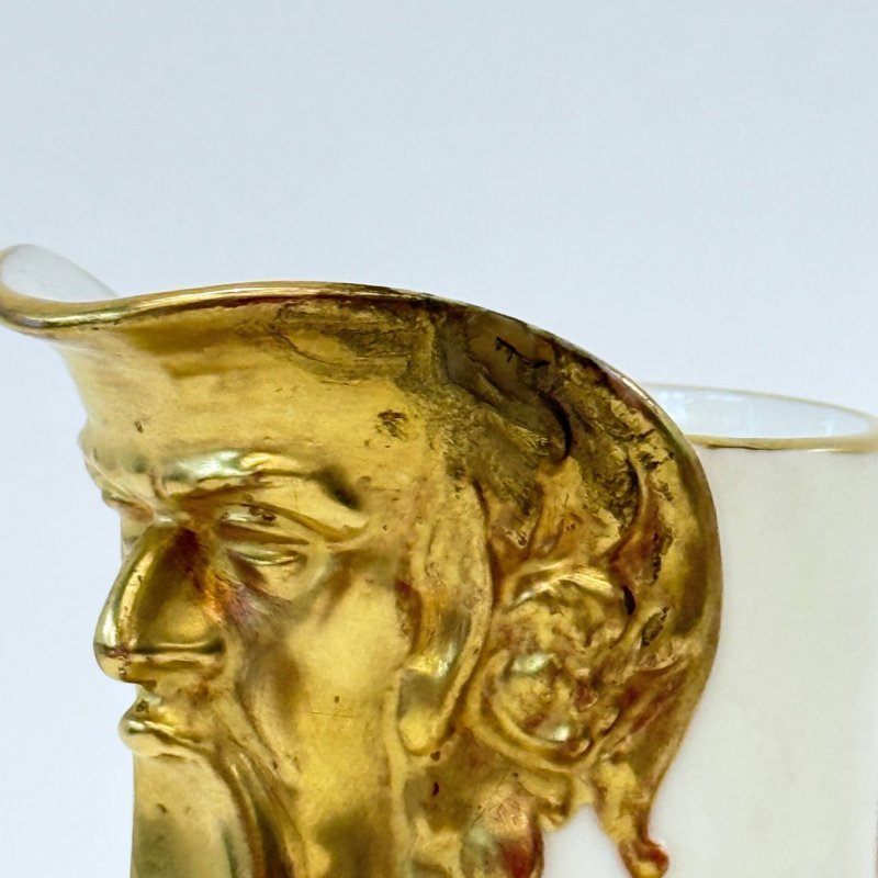 Кувшин Royal Worcester