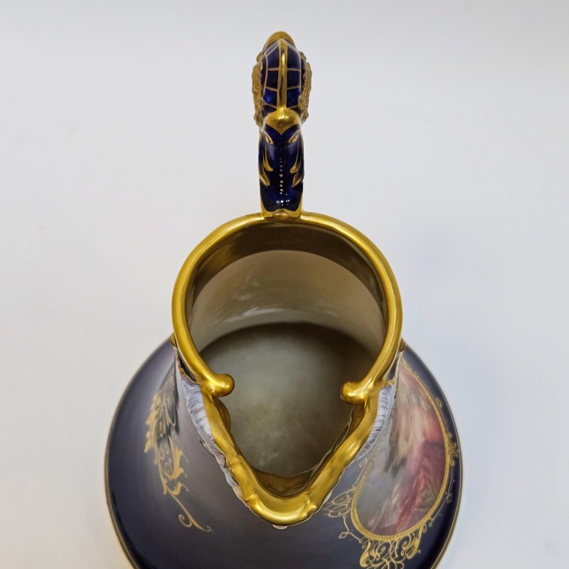 Кувшин с маскароном  для воды В стиле Royal Vienna Австрия 1900