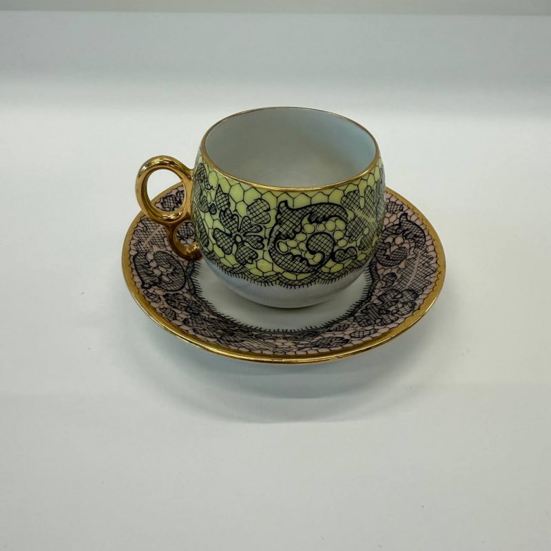 Кофейная пара с кружевом