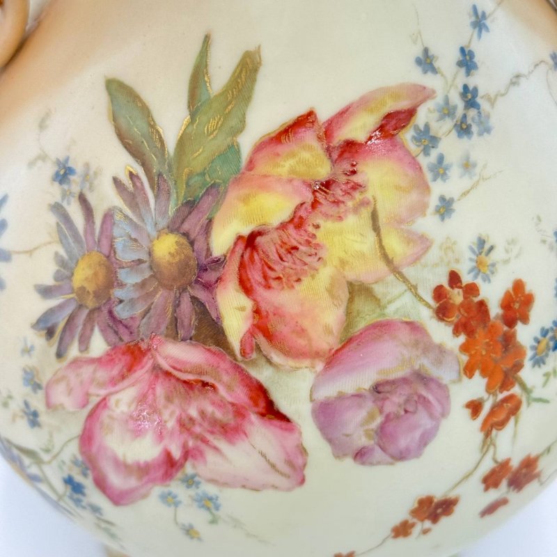 Старинная ваза с крышкой Royal Worcester 1890е гг