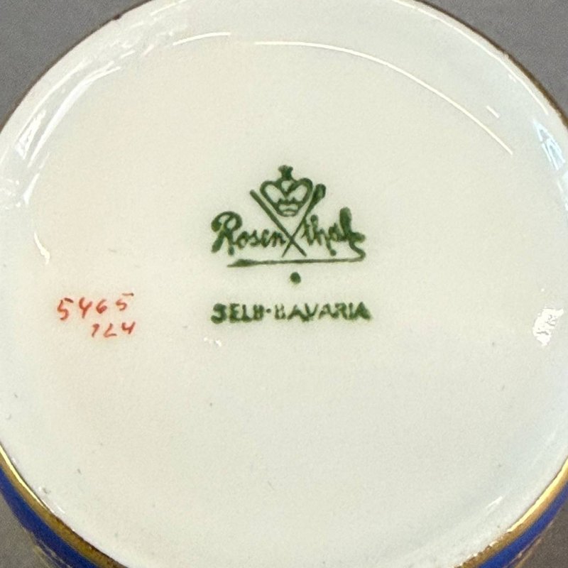 Коллекционный набор  для кофе из 6 чашек с блюдцами в фирменном кофре