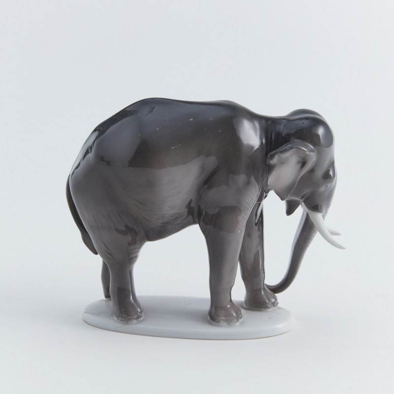 Коллекционная статуэтка Слон