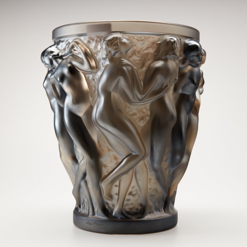 Хрустальная ваза из лимитированной серии «Bacchantes» («Вакханки»).  Модель 1927 г. 