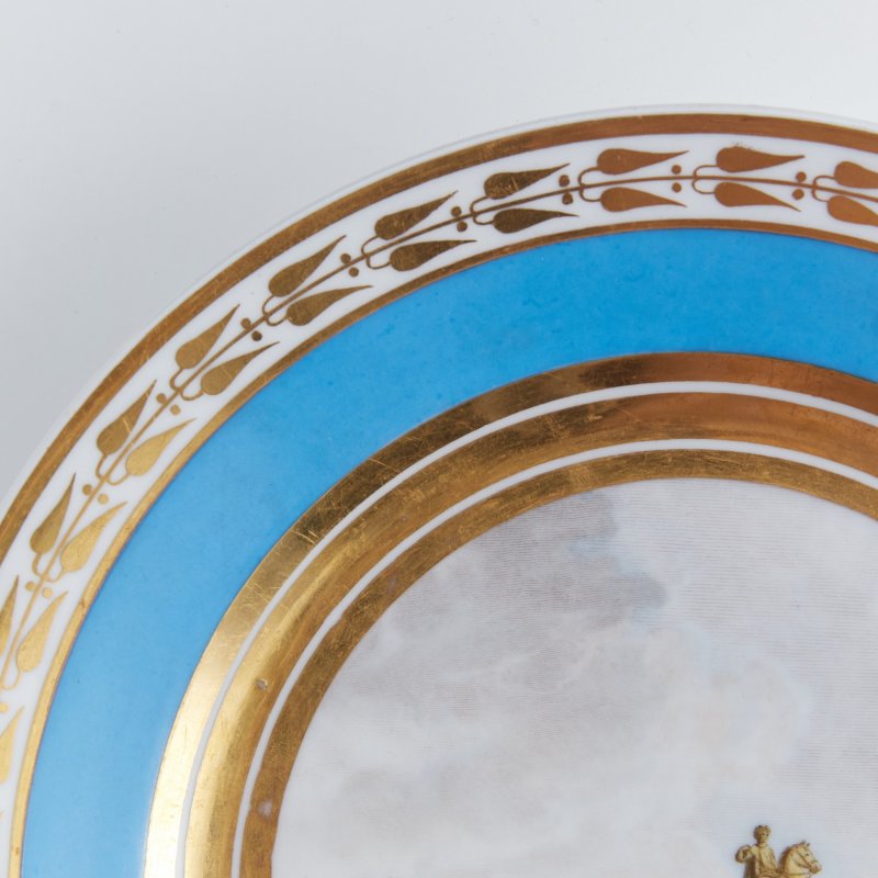 Редкость! Предмет музейного уровня! Старинная тарелка с ручной росписью Манумент Петра I, АI