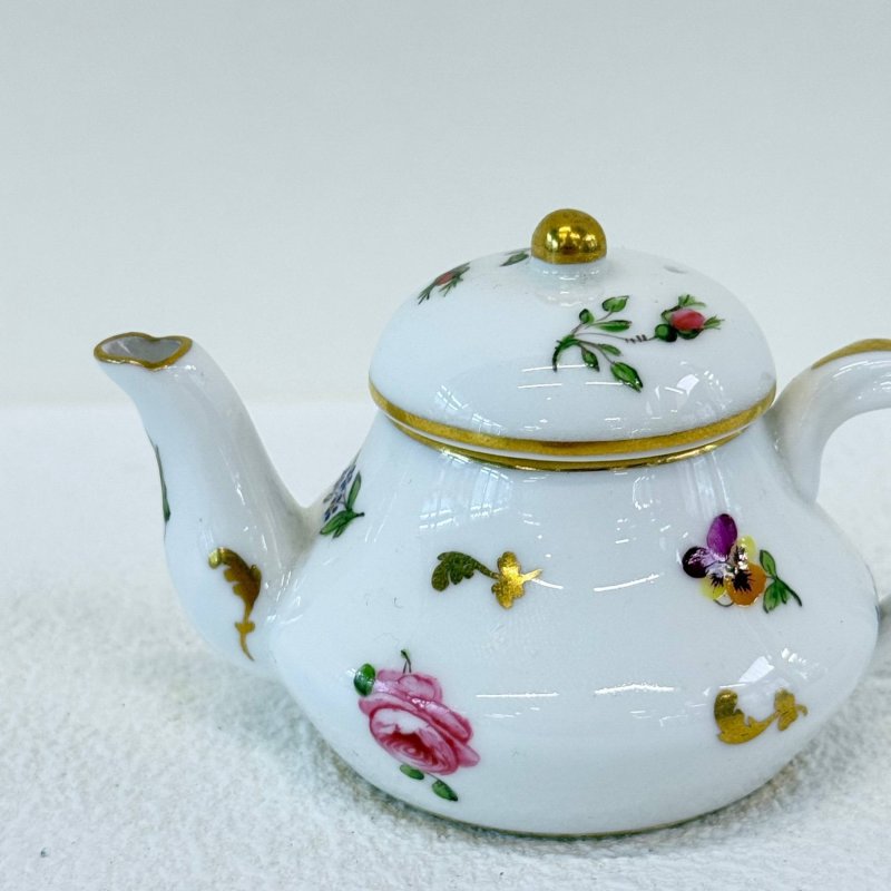 Чайник -миниатюра