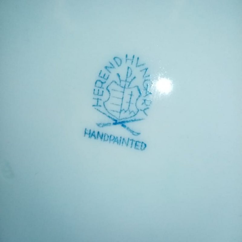 Тарелка Herend с росписью 