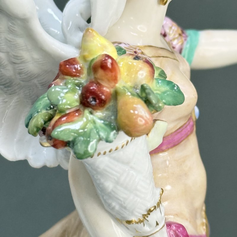 Статуэтка Фортуна на пьедестале Германия 1880-1890 гг