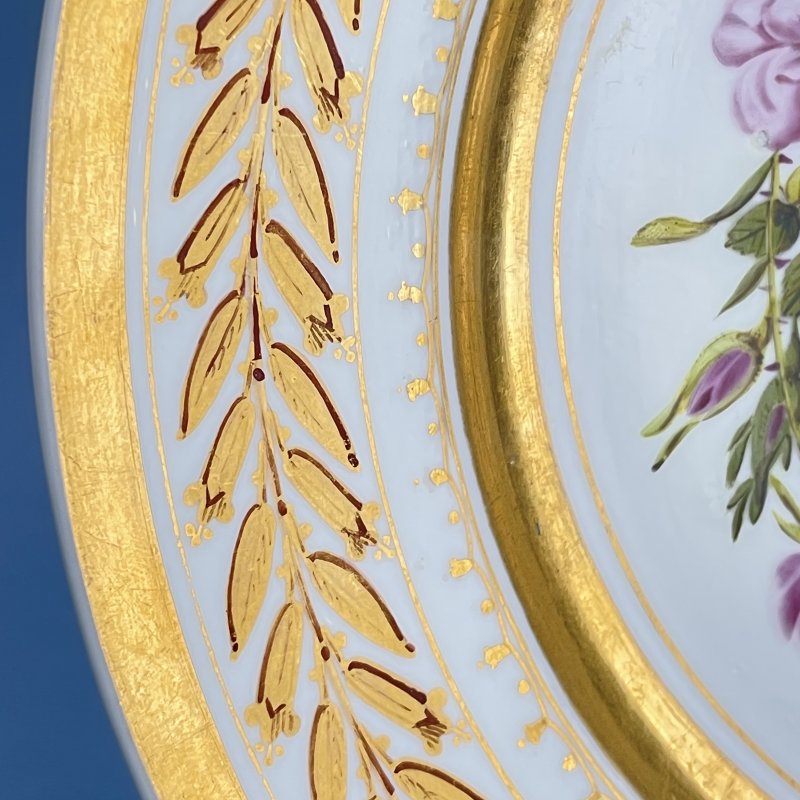 Тарелка из коллекции Юсуповых