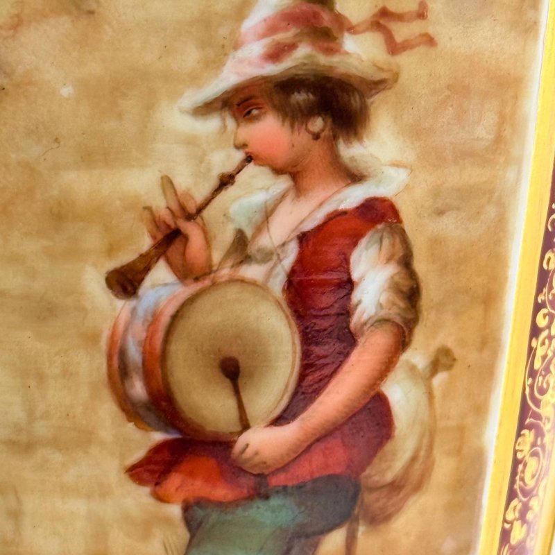 Ваза из богемского эмалированного и позолоченного стекла