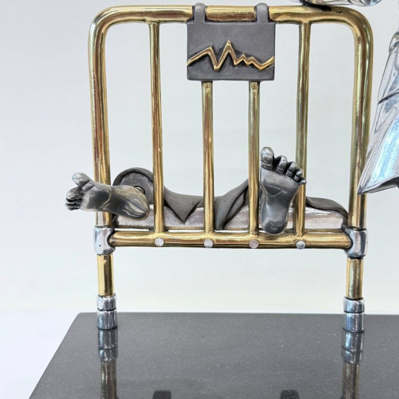 Металлическая скульптура «Доктор» - Франк Майслер. (к)