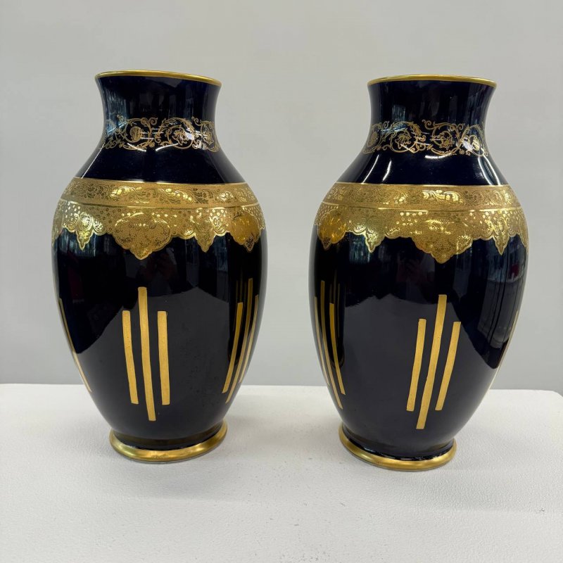 Пара редких лиможских ваз