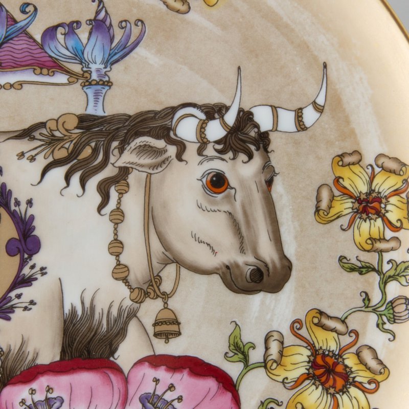 Коллекционная декоративная тарелка Телец из лимитированной серии Знаки зодиака